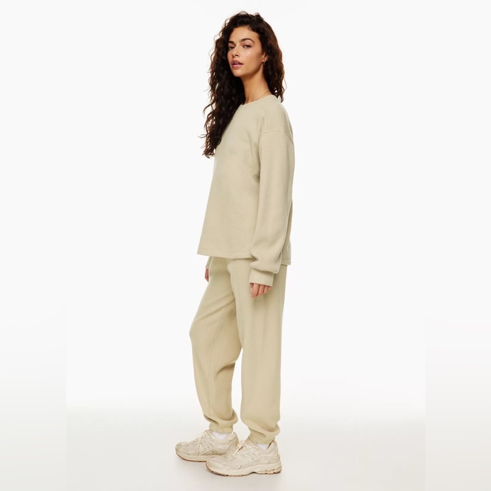 Aritzia TNA Waffle Knit Sweat Set